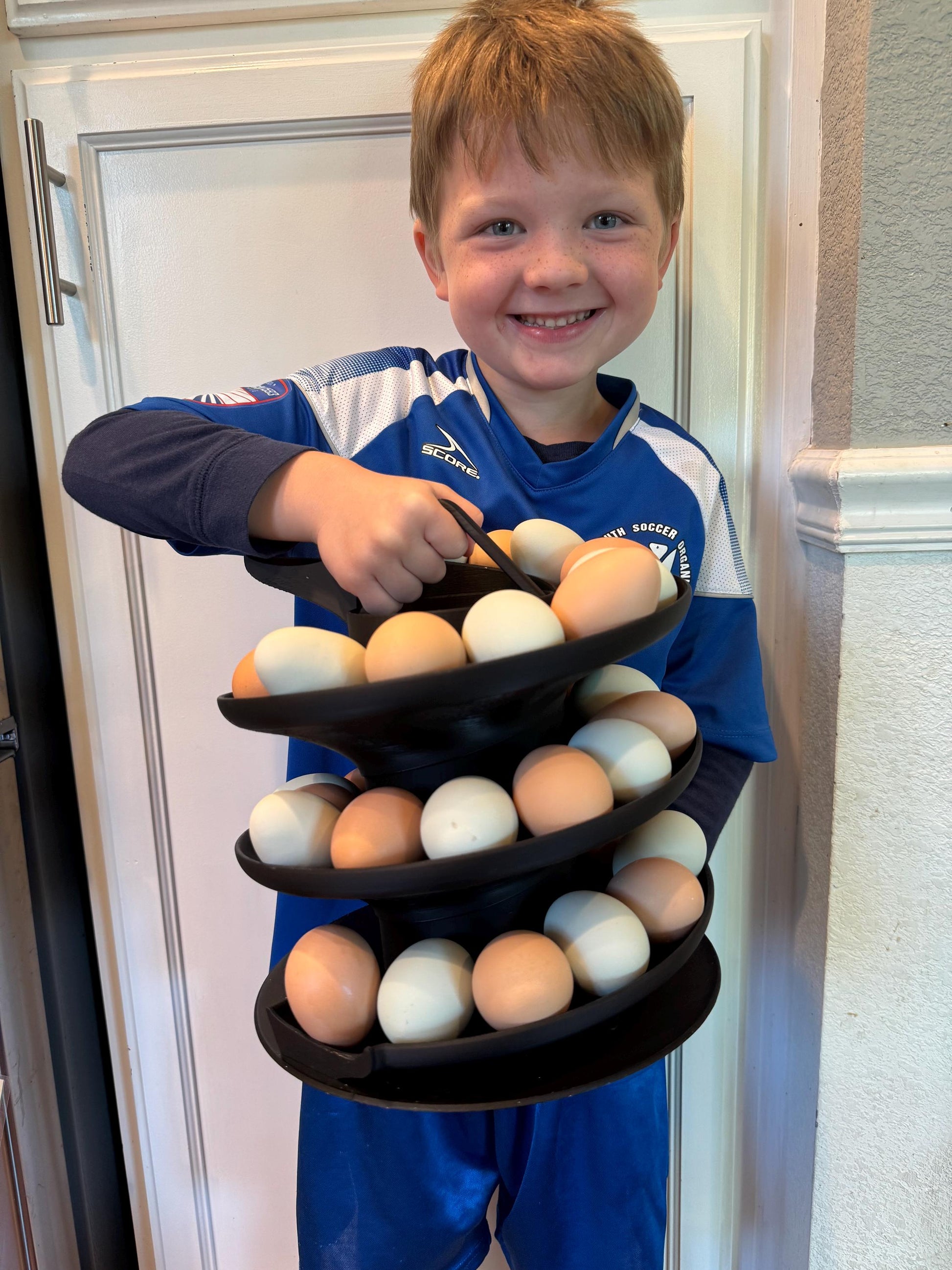 3D Printed Egg Spiral Storage – Handmade in California by 6-Year-Old Maker Carter | Farmhouse Kitchen Egg Holder